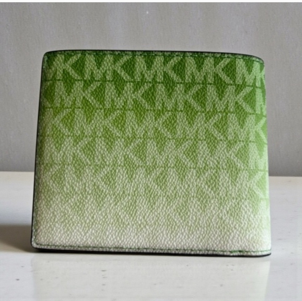 Michael Kors NEW Men's Green and White Card Holder - Picture 2 of 8